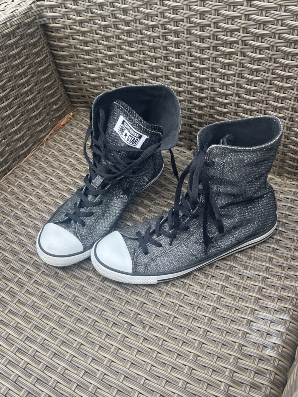 Converse One Star OS Casual Sneakers, #541963FT, Charcoal/Sparkle, Size 6